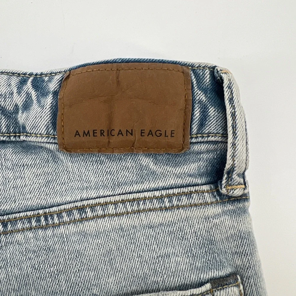 American Eagle Slim Straight Light Wash Denim Jeans Mens 31x32 Stretch Airflex+